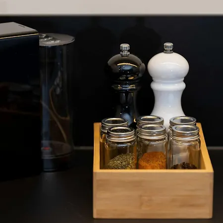 Luxury At Sienna Grobla With Sauna Gym And Parking By Renters Apartment